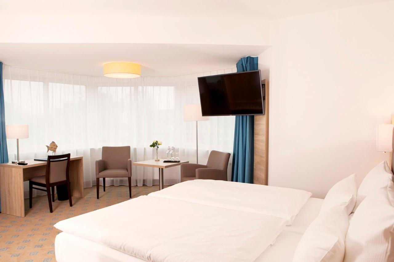 Hotel Frisia Leer Extérieur photo