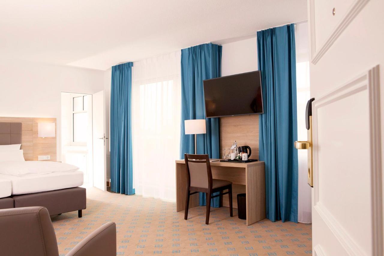 Hotel Frisia Leer Extérieur photo