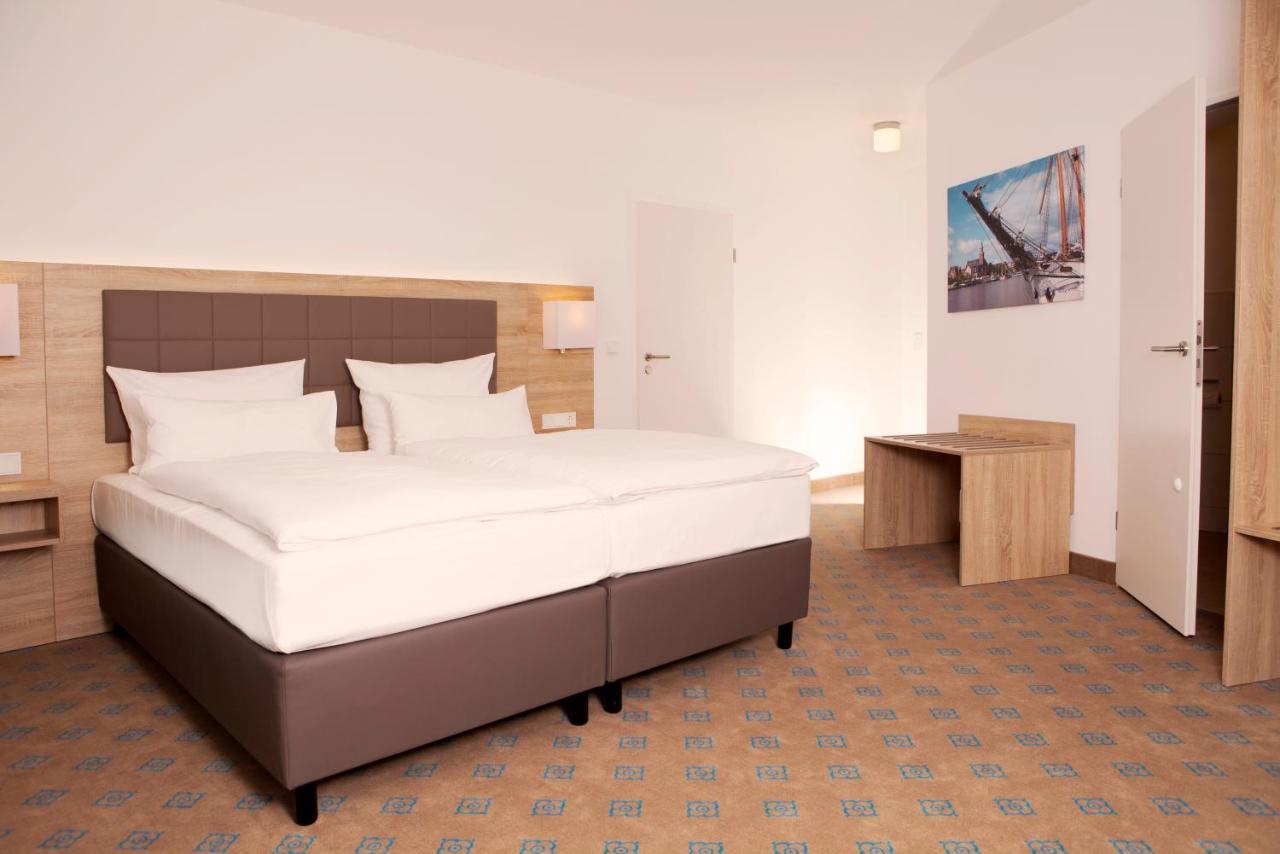 Hotel Frisia Leer Extérieur photo